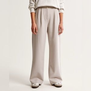 A&F Sloane Tailored Pant